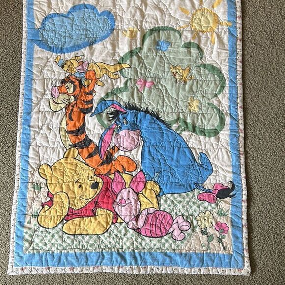 Disney Winnie The Pooh Vintage Baby Quilt Nursery Bedding Piglet Eeyore Handmade - Picture 1 of 11